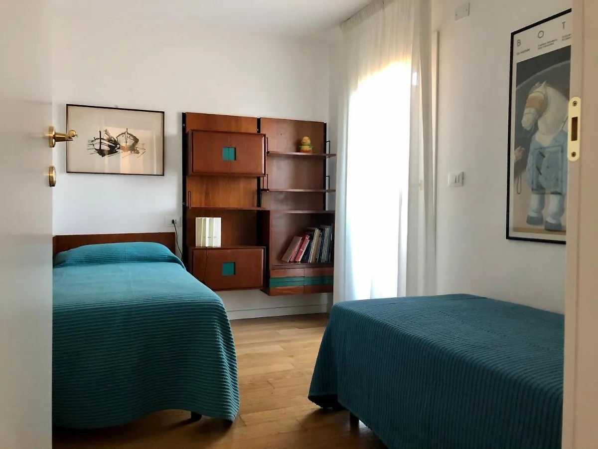 Venezia - Ca' D'Oro: Bella Casa Con Terrazzi Apartment 0*, Venice Italy